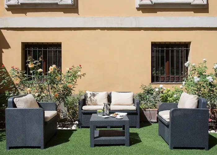 Hotel Rose Garden Palace By Omnia 4*