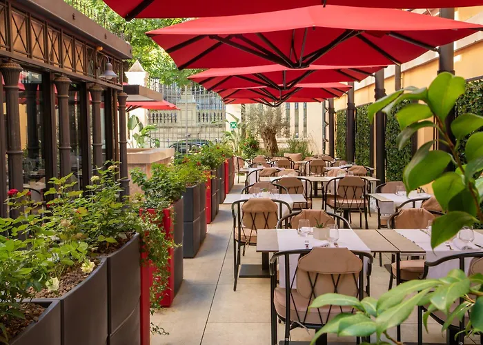 Hotel Rose Garden Palace By Omnia 4*