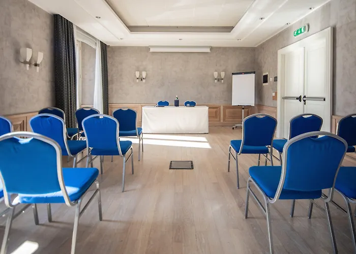 Rose Garden Palace By Omnia Hotel