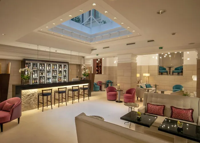 Hotel Rose Garden Palace By Omnia