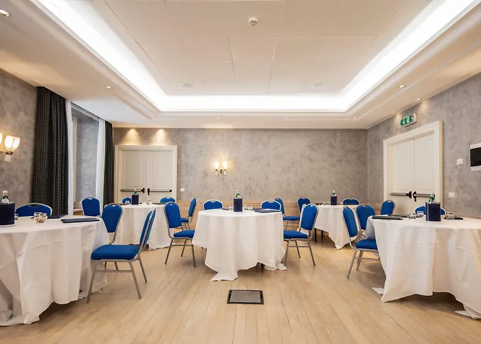 Rose Garden Palace By Omnia 4* Rome